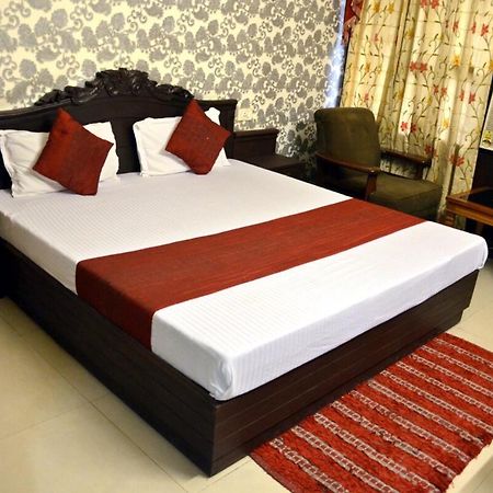 Hotel City Paradise Chandīgarh Екстериор снимка